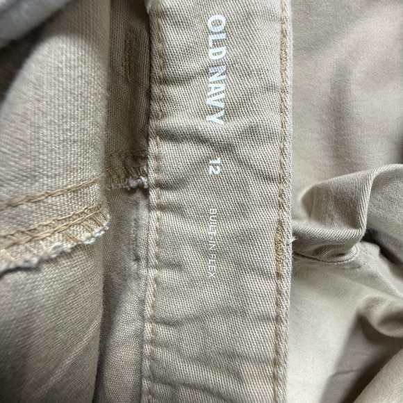 Old Navy Boy's Khaki Shorts Size 12 Built-In-Flex Adjustable Waist Camel - Picture 13 of 14